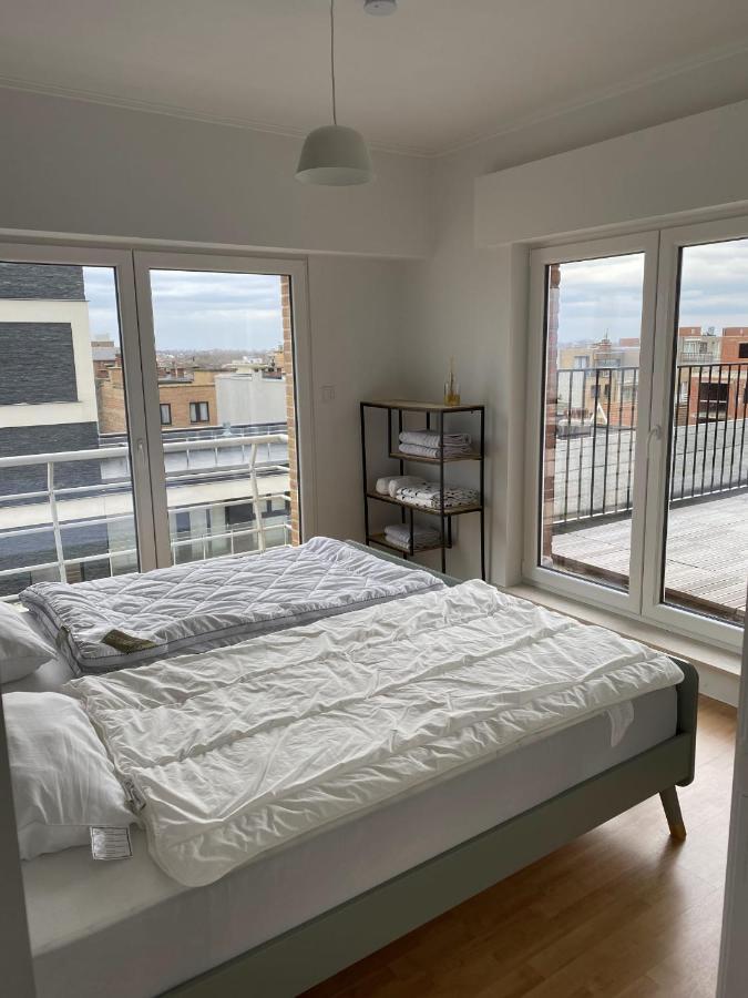 Appartment With Frontal Sea View With 3 Bedrooms Koksijde Exterior photo